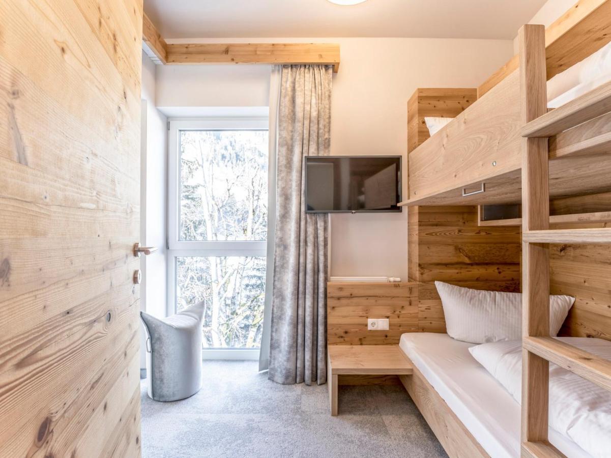 Hotel Aussicht 4*