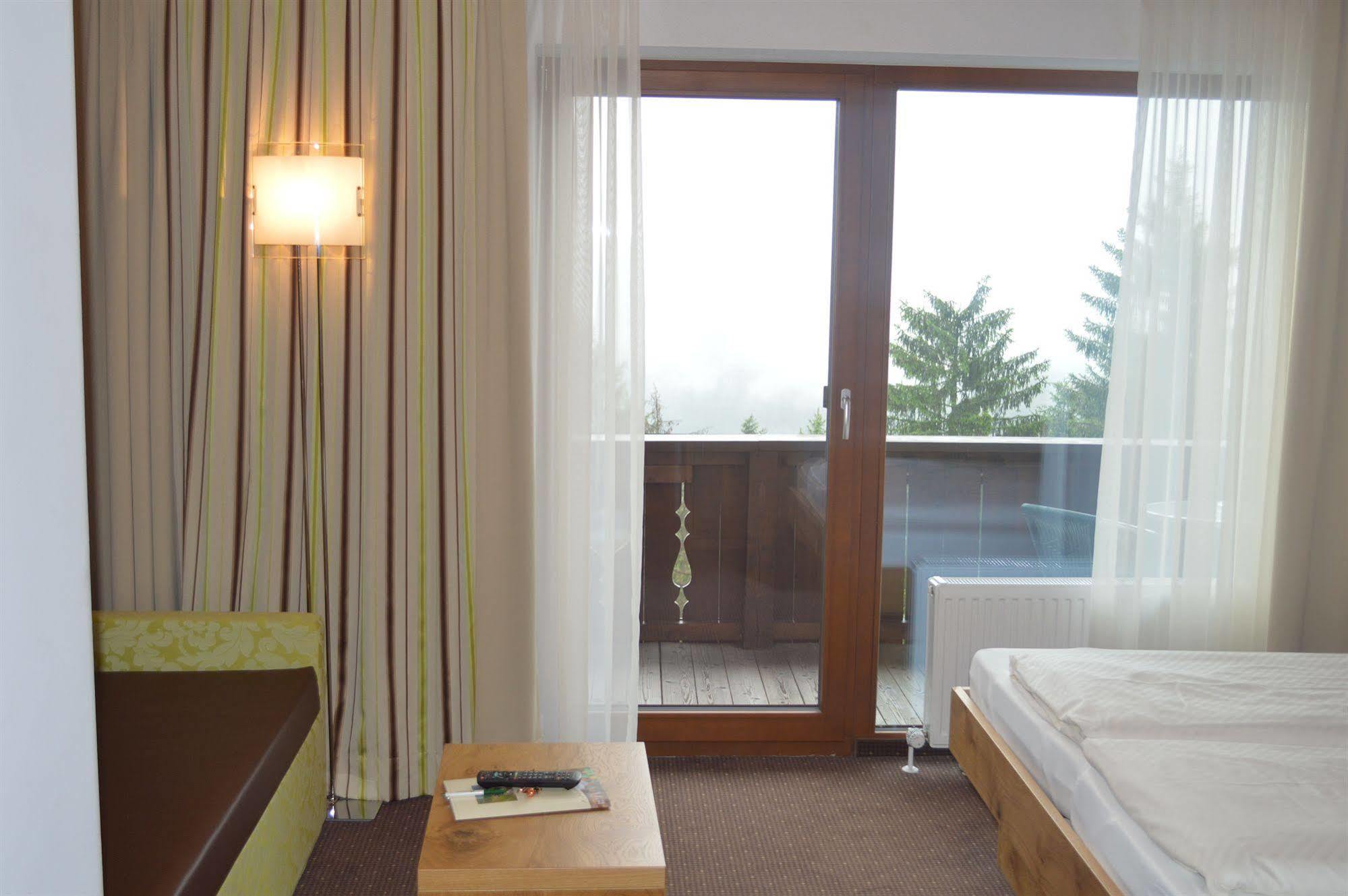 Aussicht Hotel 4*