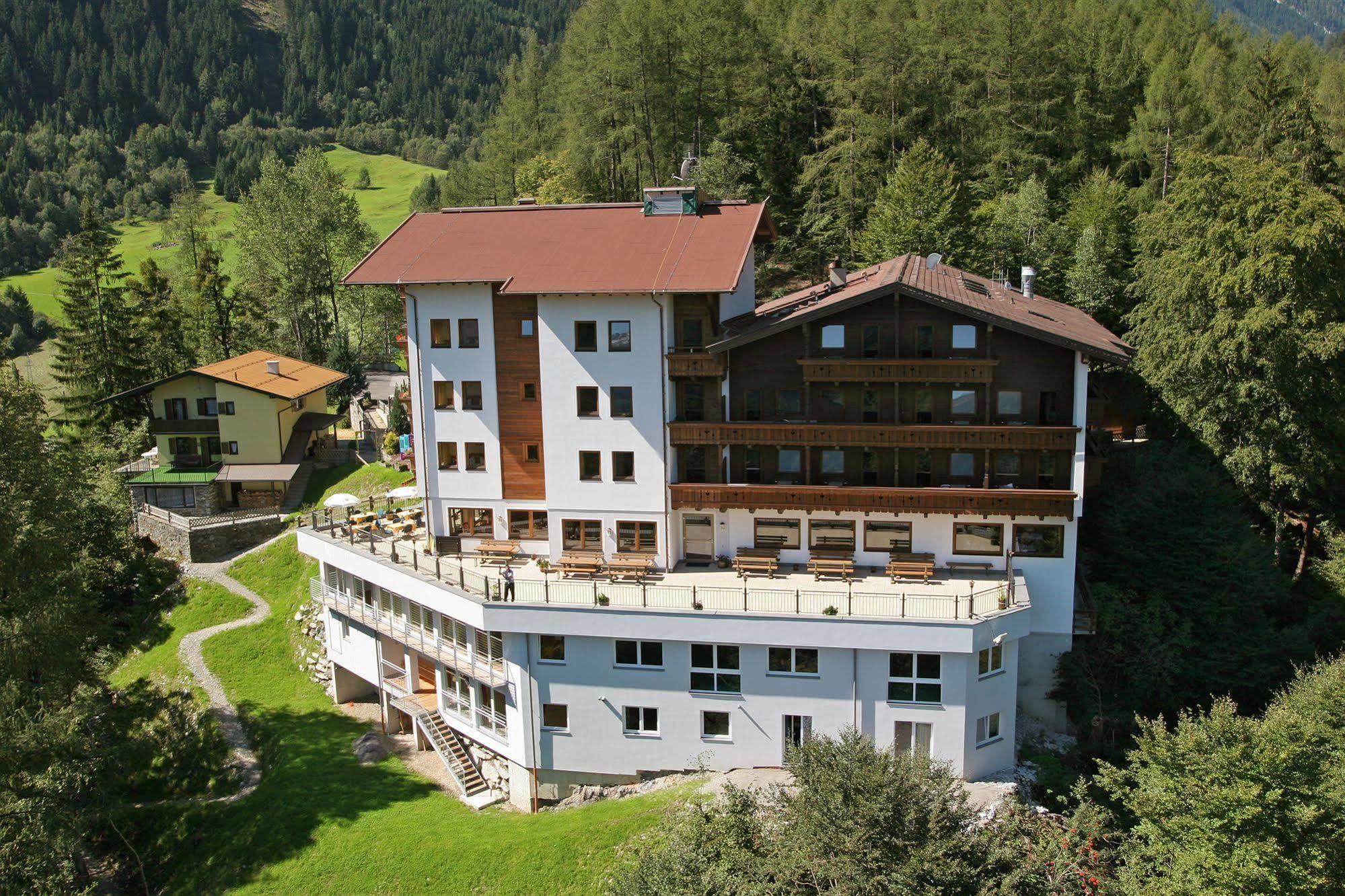 Aussicht Hotel 4*